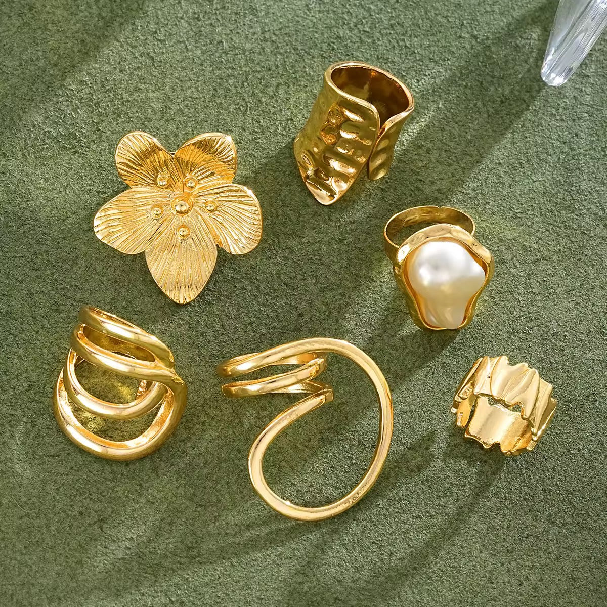 Cara Ring